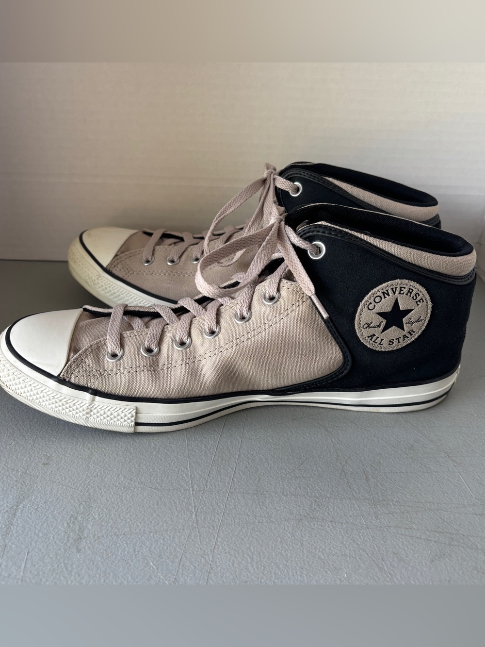 Chuck Taylor Converse All Star High Top Tan/Black Men's Size US 13